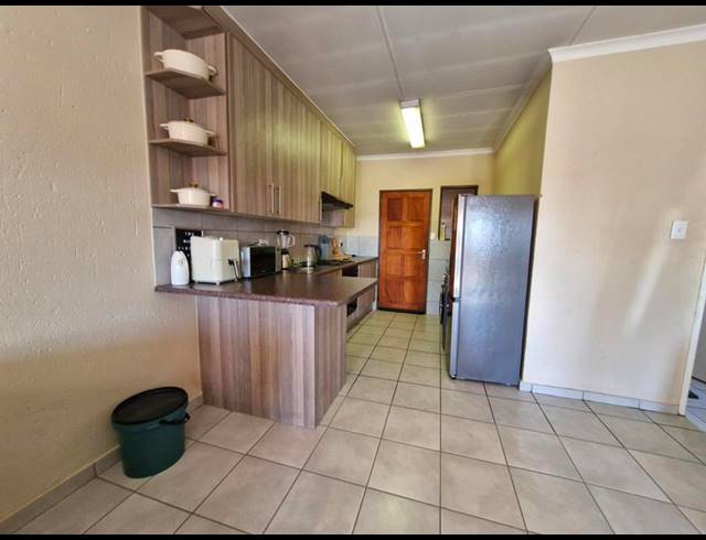 2 BEDROOM APARTMENT FOR SALE IN ELSPARK